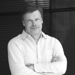 управляющий партнёр TYCOON Юрий Петров Юрий Петров